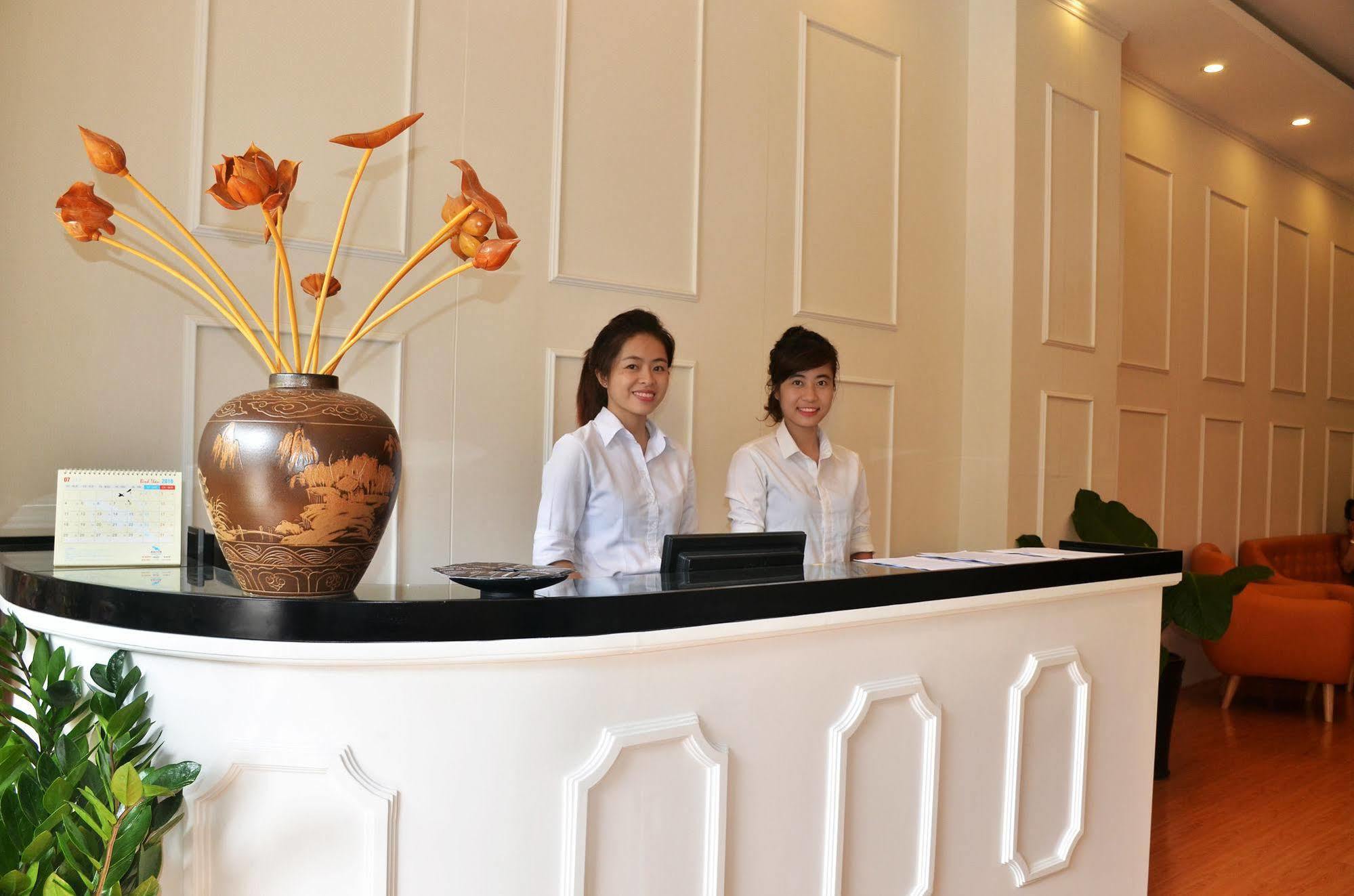 Sense Legend Hotel And Spa Хошимин Экстерьер фото